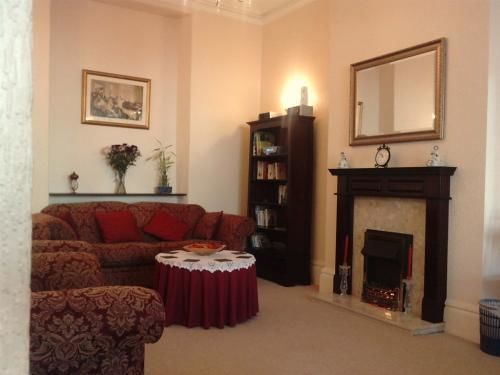 Ascot House (Adults Only) Hotell Llandudno Eksteriør bilde